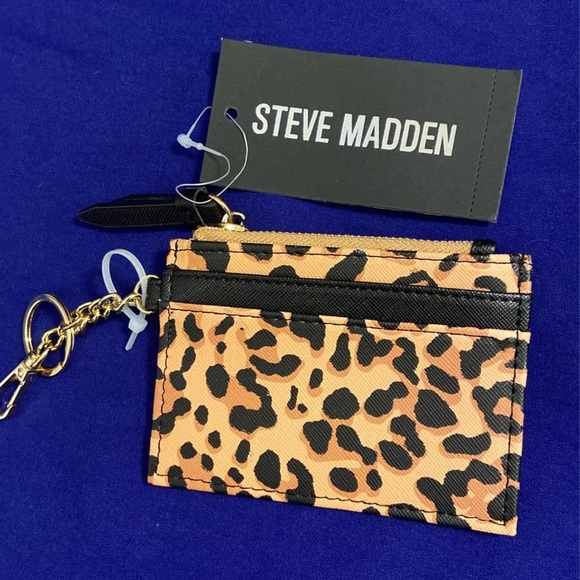 Steve Madden leopard mini wallet keyring - Picture 2 of 2
